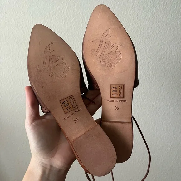 NWOB Free People Dana Woven Flats - Picture 3 of 3